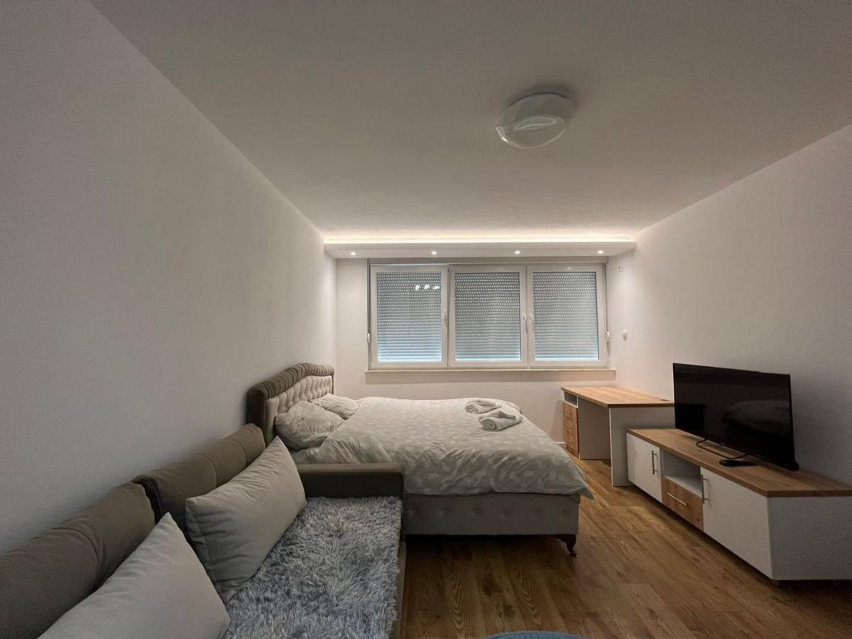 Apartmani Imperial نوفي بازار المظهر الخارجي الصورة