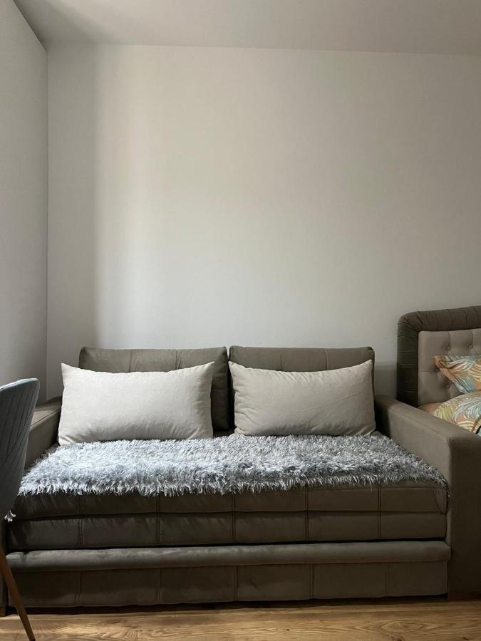 Apartmani Imperial نوفي بازار المظهر الخارجي الصورة