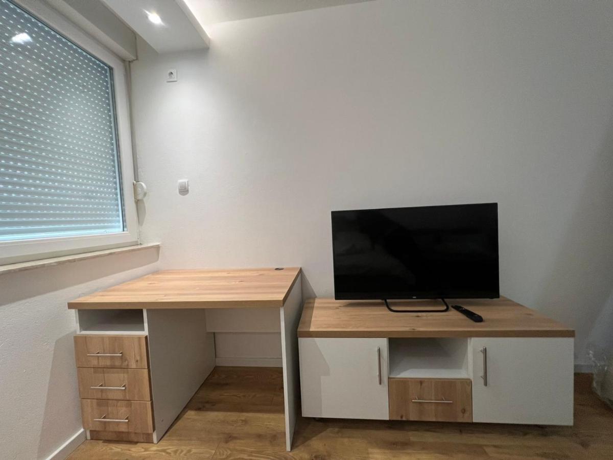 Apartmani Imperial نوفي بازار المظهر الخارجي الصورة